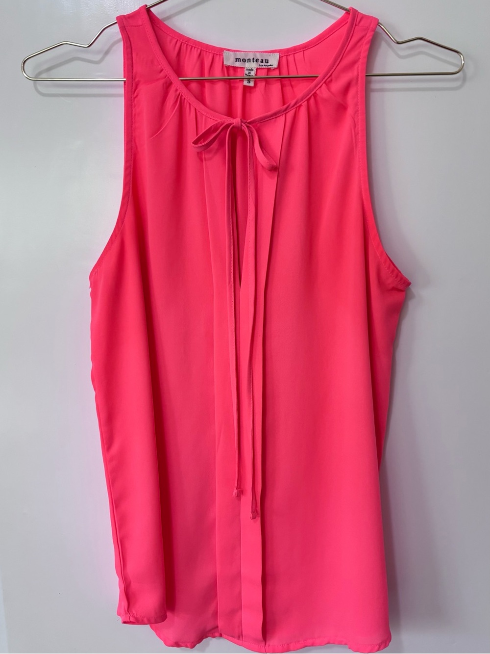 Monteau| Vibrant Hot Pink Lightweight Sleeveless Tie-Neck Camisole Blouse Sz S